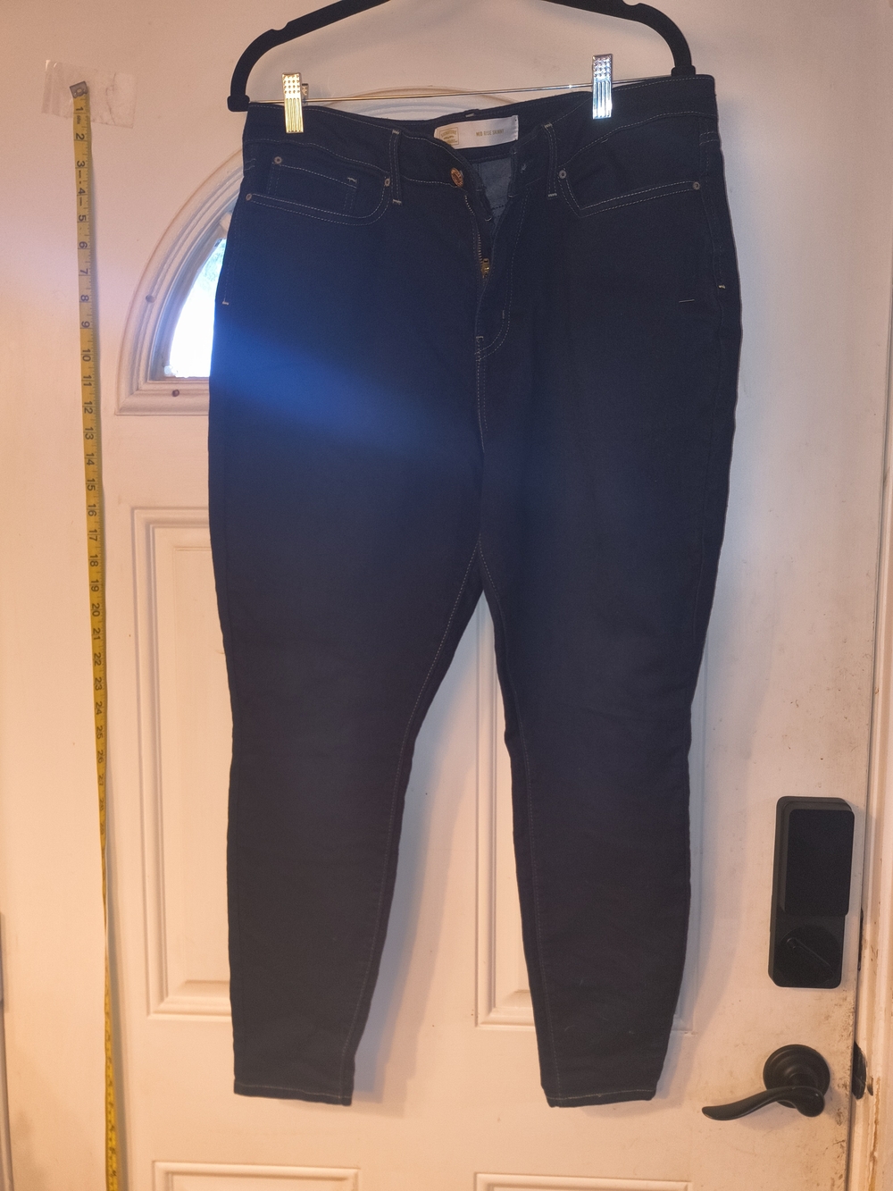 Signature 16S by Levi Strauss Women's Dark Indigo Skinny Jeans